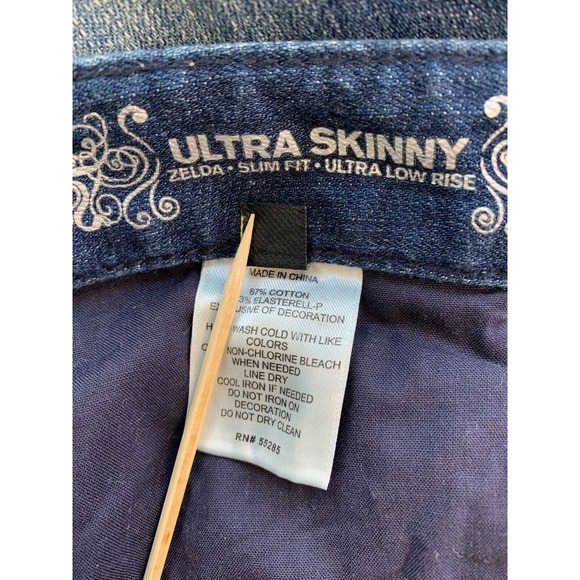 Express Zelda Jeans Women’s 8 Blue Denim Slim Fit Ultra Low Rise Distressed READ - Picture 8 of 16